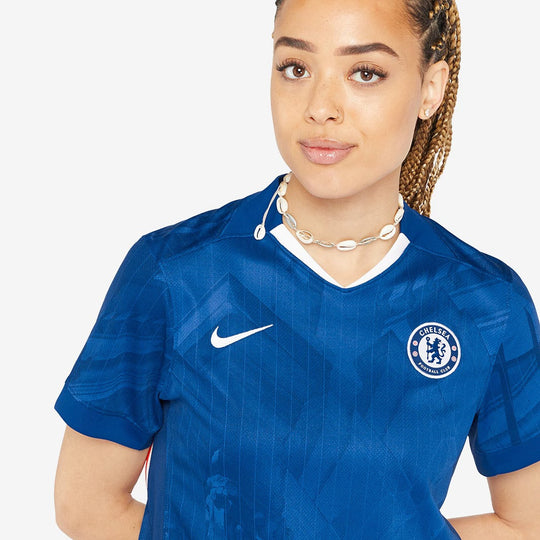 Camisa Feminina Nike Chelsea 2025/26 I Torcedor