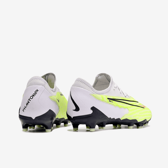 Chuteira Nike Phantom GX Academy Campo