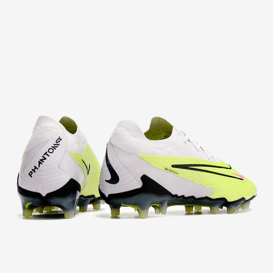 Chuteira Nike Phantom GX Elite Campo