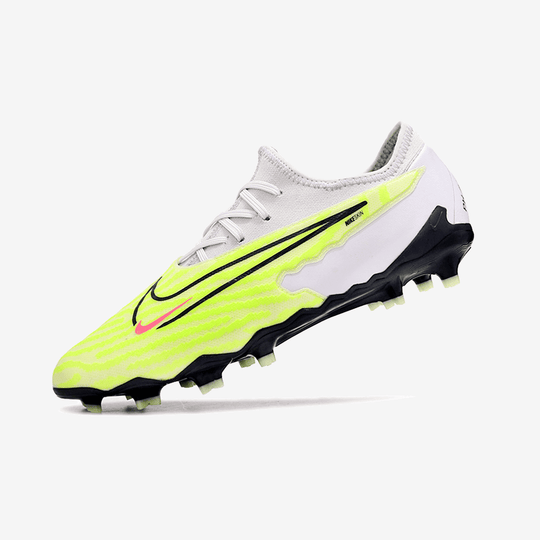Chuteira Nike Phantom GX Academy Campo