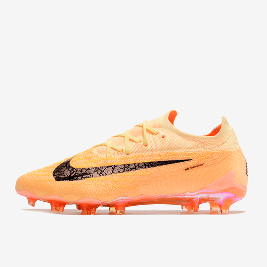 Chuteira Nike Phantom GX Elite Campo