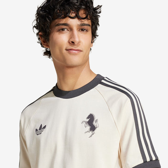 Camisa Casual Adidas Juventus FC 3 Stripes