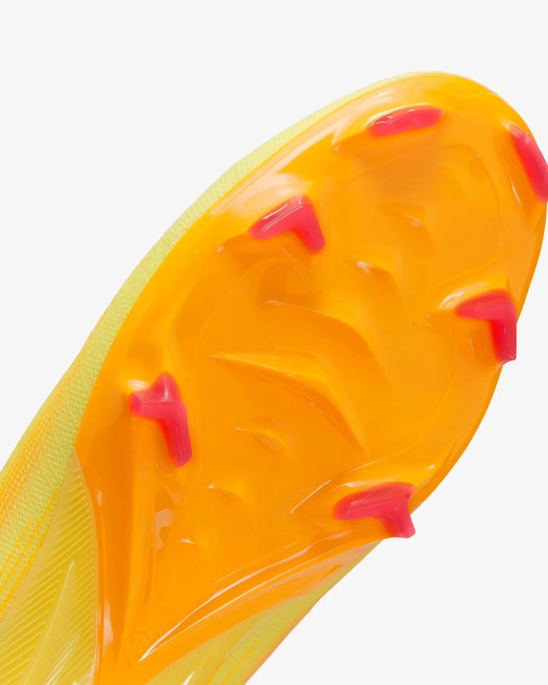 Chuteira Nike Air Zoom Mercurial Vapor 16 Pro Campo