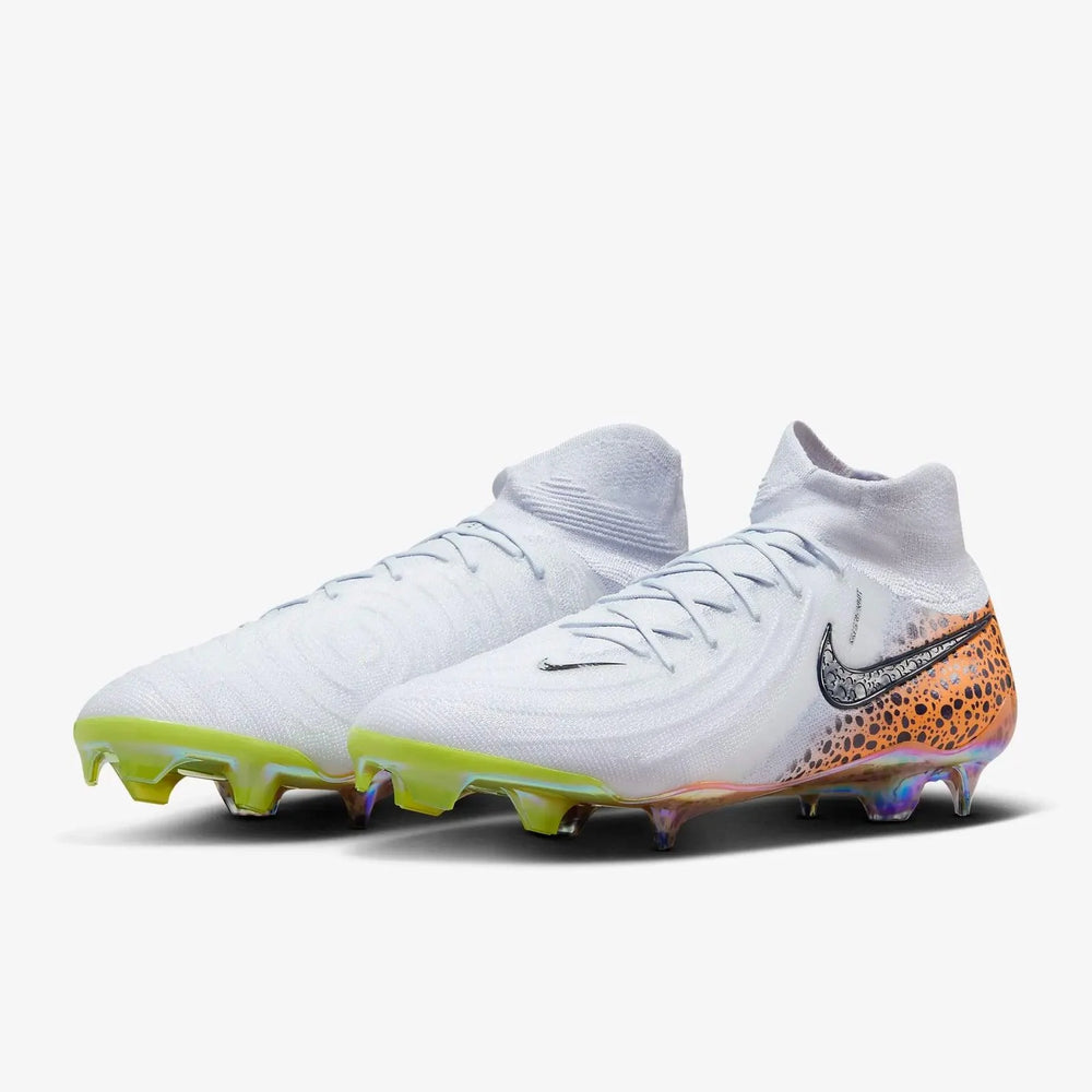 Chuteira Nike Phantom Luna 2 Elite Campo