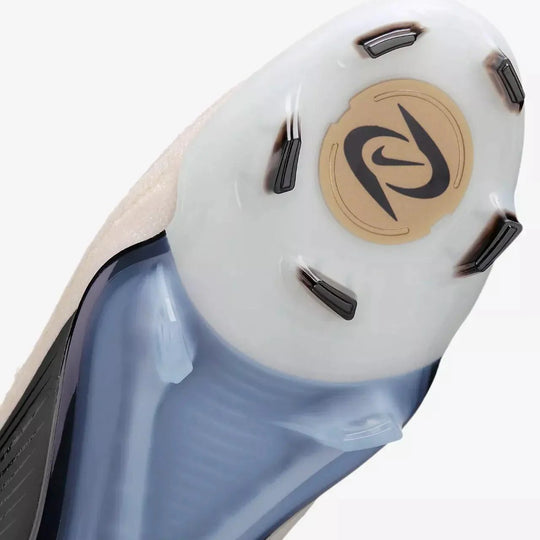 Chuteira Nike Phantom Luna 2 Elite Campo