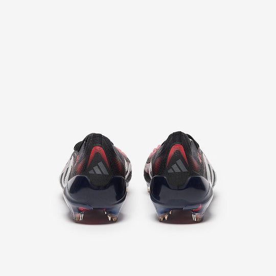 Chuteira Adidas Predator Elite Campo