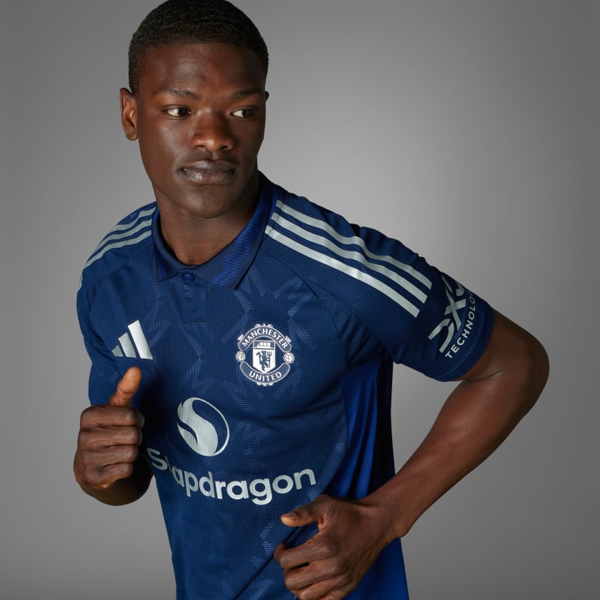 Camisa Adidas Manchester United 2024/25 II Authentic