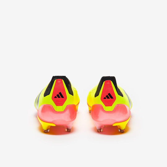 Chuteira Sem Cadarços Adidas Predator Elite Campo